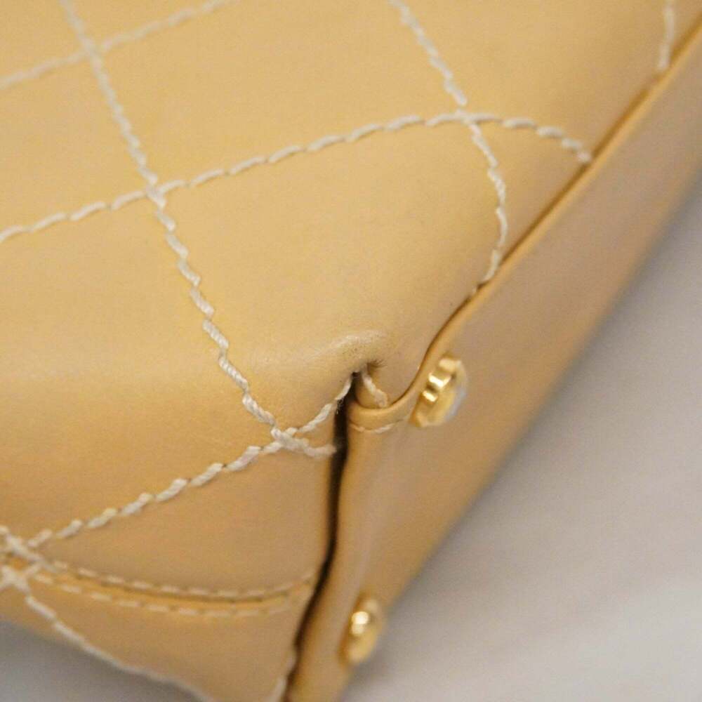 CHANEL Cream Lambskin Leather Tote Bag - Picture 12 of 14